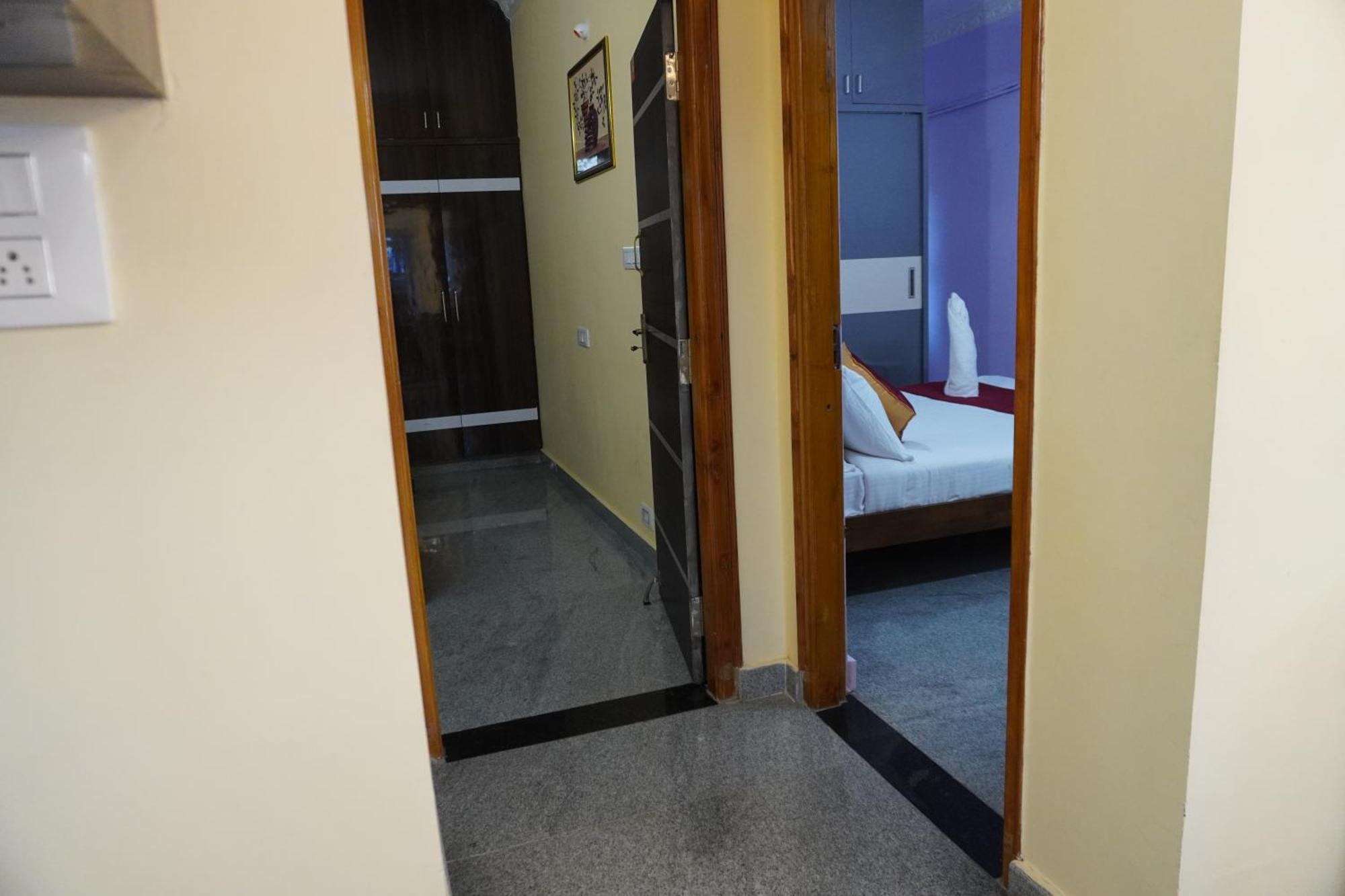 Tirumala Premium Home Stay Tirupati Eksteriør bilde