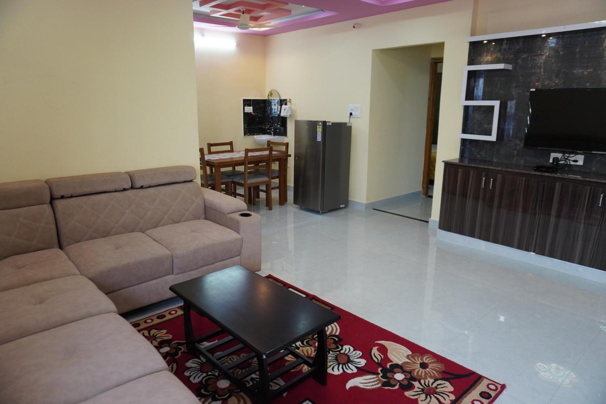 Tirumala Premium Home Stay Tirupati Eksteriør bilde