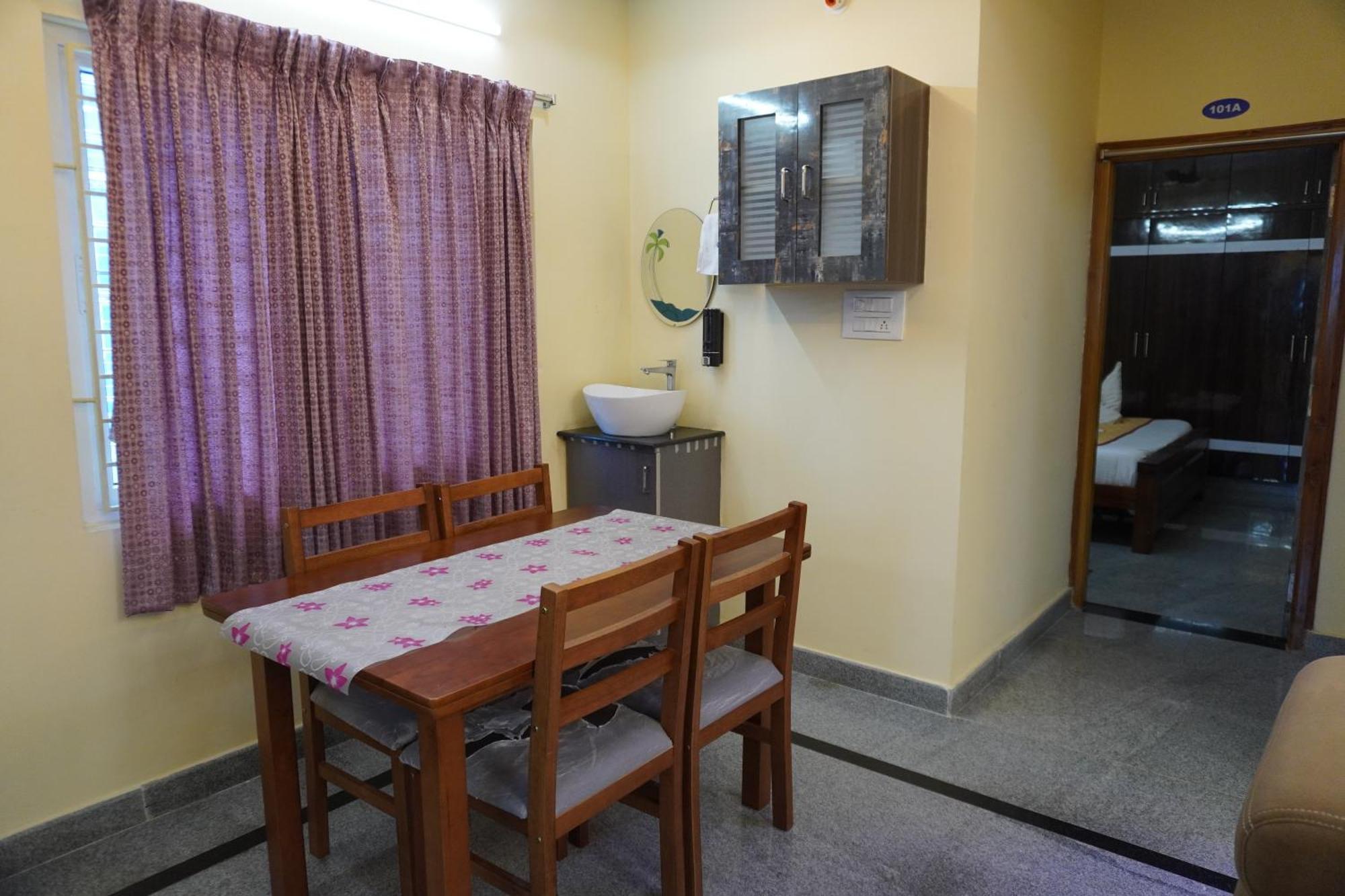 Tirumala Premium Home Stay Tirupati Eksteriør bilde