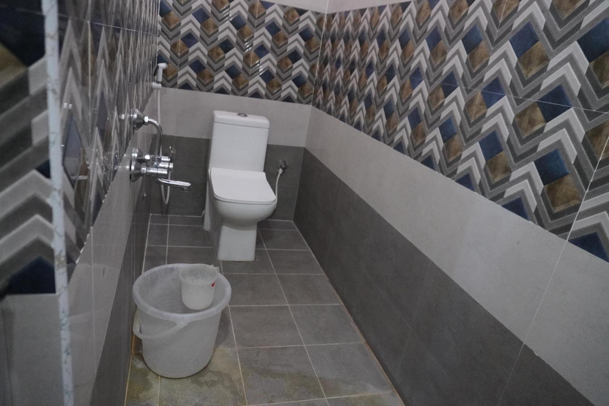 Tirumala Premium Home Stay Tirupati Eksteriør bilde